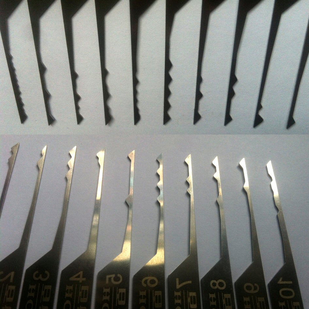 Close-up of GOSO wave rake pick profiles