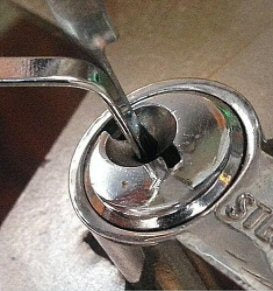 The Magic Wands of Lock Picking (VIDEO)