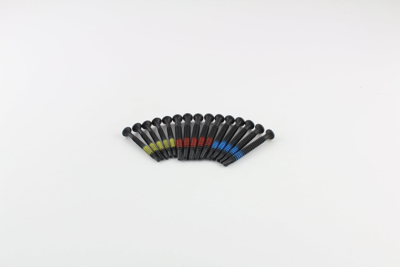 Lokko plug puller screws grouped in threes by colour, showing the self-tapping points
