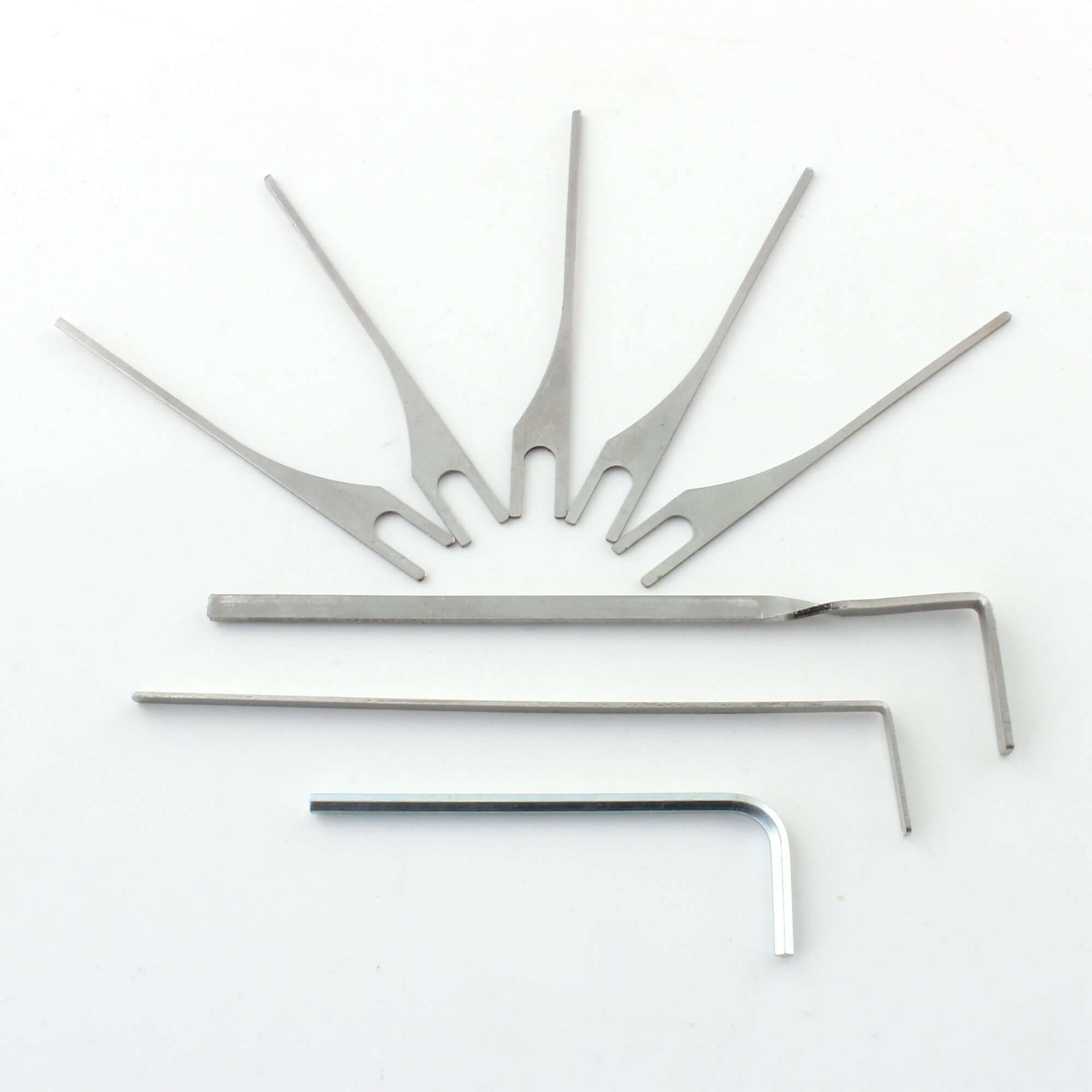 Machina needles and tools